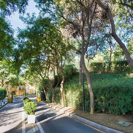 Beachfront Penthouse Marbella, Rio Real Playa Μαρμπέλλα