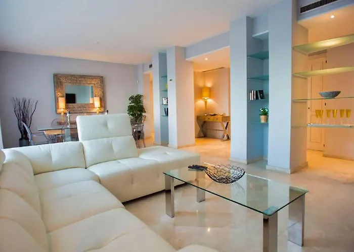 Lejlighed Beachfront Penthouse Marbella, Rio Real Playa