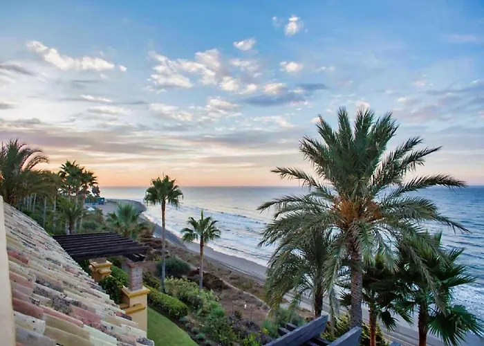 Beachfront Penthouse Marbella, Rio Real Playa Lejlighed Marbella