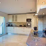 Beachfront Penthouse Marbella, Rio Real Playa