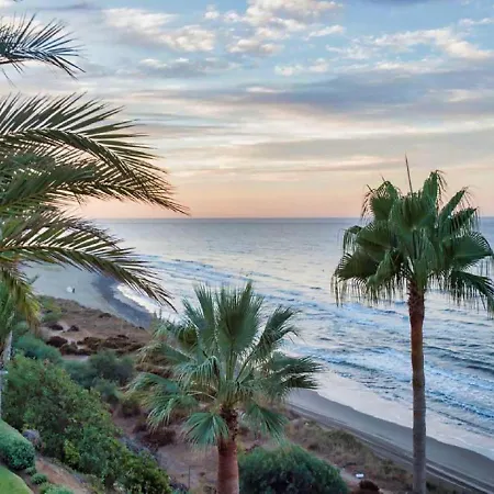 Beachfront Penthouse Marbella, Rio Real Playa