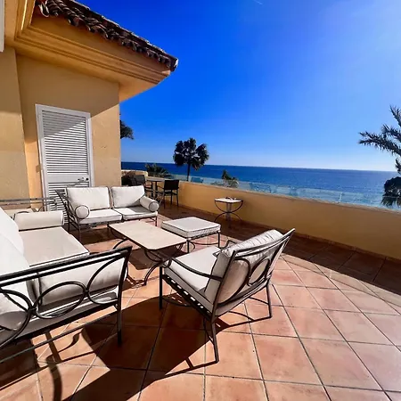 Beachfront Penthouse Marbella, Rio Real Playa