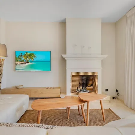 Beachfront Penthouse Marbella, Rio Real Playa