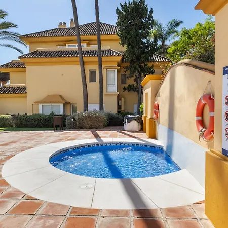 Beachfront Penthouse Marbella, Rio Real Playa Marbella